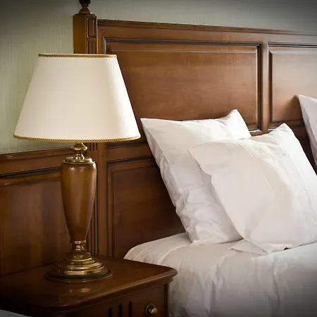 D'angleterre Hotel 4*