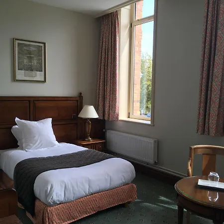D'angleterre Hotel 4*